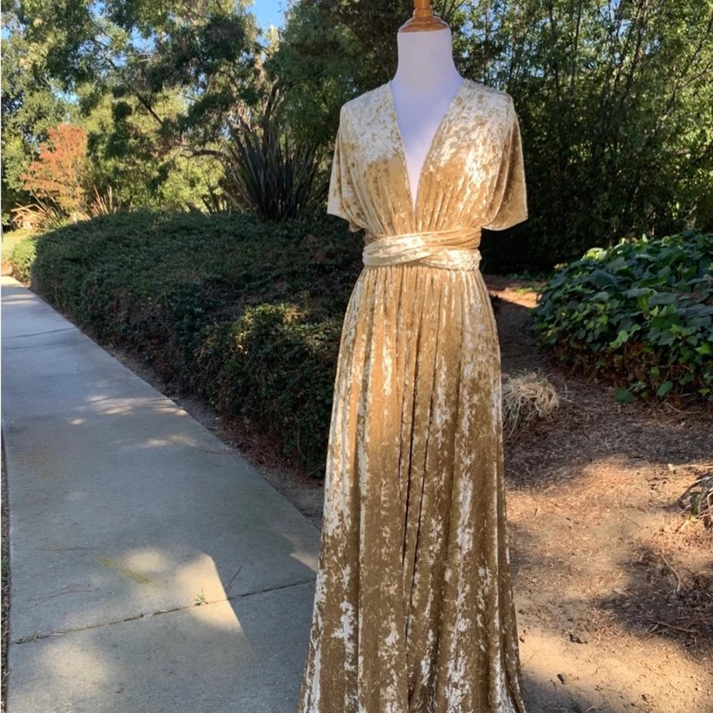 Brand-New Bridesmaid Infinity Golden Champagne Crushed Velvet Dress